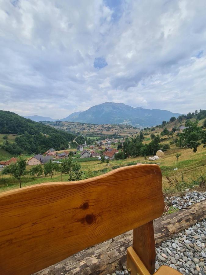 Вилла 1060 Meet Eat Hike & Tour Плав Экстерьер фото
